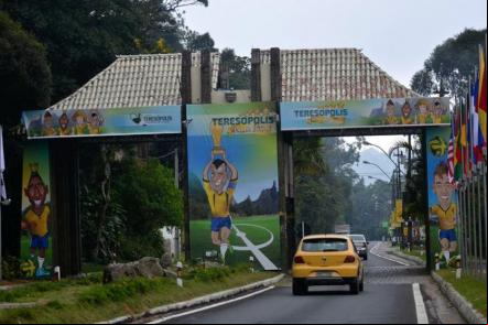 Portal da cidade de Teres